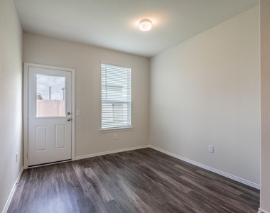 5715 Pampus Prairie Road - Photo Thumbnail 12