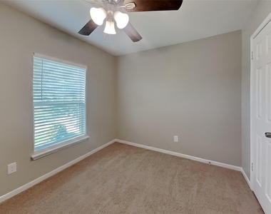 18150 Forest Cedars Drive - Photo Thumbnail 12