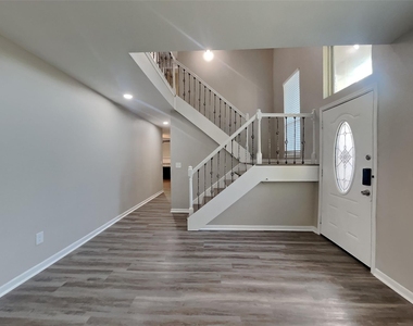 18150 Forest Cedars Drive - Photo Thumbnail 2