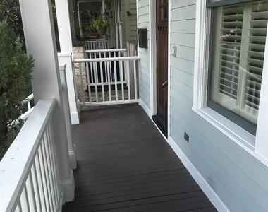 426 W 25th Street - Photo Thumbnail 32