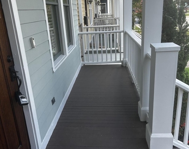 426 W 25th Street - Photo Thumbnail 33