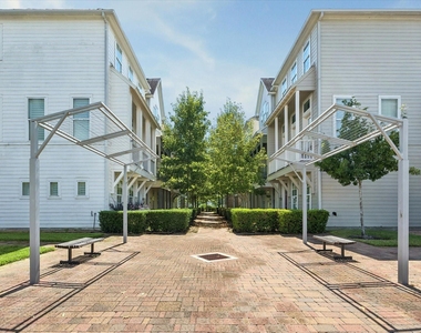 8805 Kolbe Bend Lane - Photo Thumbnail 1