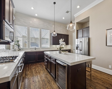 8805 Kolbe Bend Lane - Photo Thumbnail 11