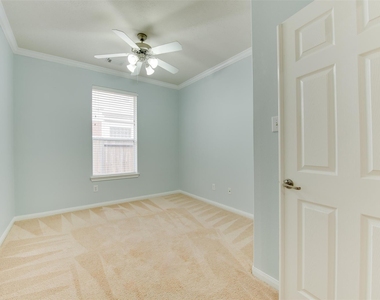 7131 Sundance Meadows Lane - Photo Thumbnail 7