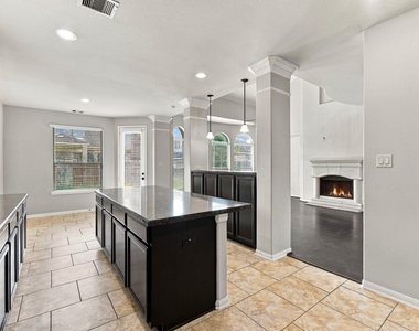 13102 Spear Trail Court - Photo Thumbnail 10