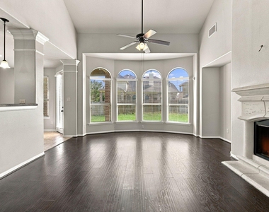 13102 Spear Trail Court - Photo Thumbnail 13