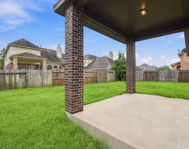 13102 Spear Trail Court - Photo Thumbnail 36