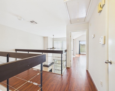 15938 Seahorse Drive - Photo Thumbnail 22