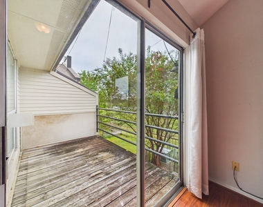 15938 Seahorse Drive - Photo Thumbnail 25