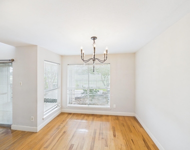 15938 Seahorse Drive - Photo Thumbnail 5