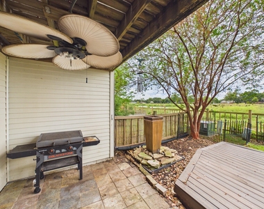 15938 Seahorse Drive - Photo Thumbnail 29