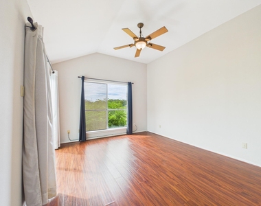 15938 Seahorse Drive - Photo Thumbnail 23