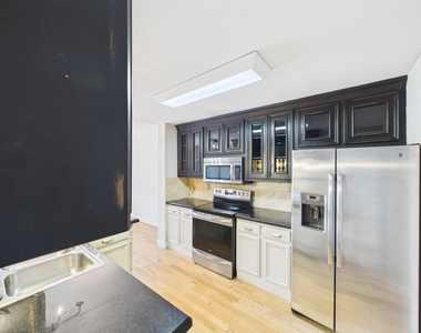 15938 Seahorse Drive - Photo Thumbnail 8
