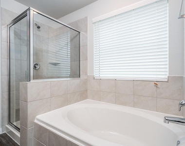 2910 Orchid Ranch Drive - Photo Thumbnail 15