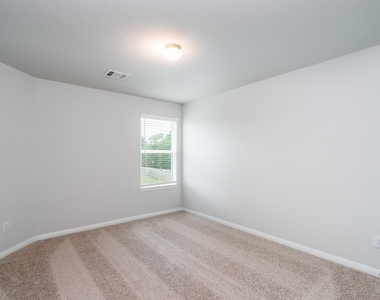 2910 Orchid Ranch Drive - Photo Thumbnail 9