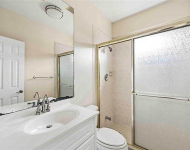 6518 Clawson Street - Photo Thumbnail 5