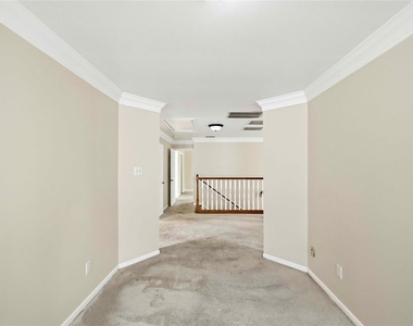 6518 Clawson Street - Photo Thumbnail 35