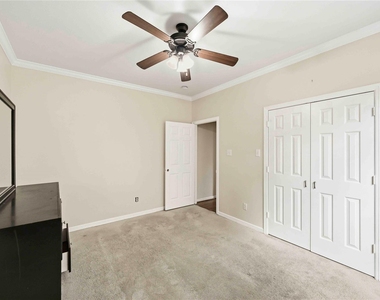 6518 Clawson Street - Photo Thumbnail 9