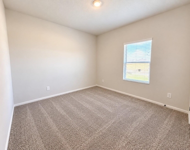22015 Messina Springs Drive - Photo Thumbnail 10