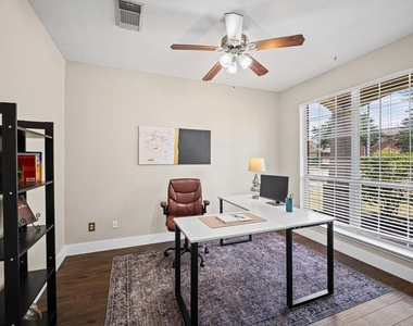8711 Sandusky Court - Photo Thumbnail 4