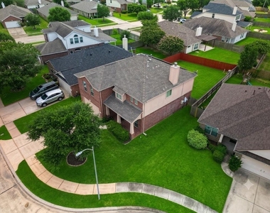 8711 Sandusky Court - Photo Thumbnail 25