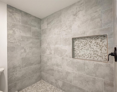 315 Cypress Street - Photo Thumbnail 15