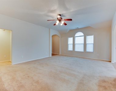 16014 Hidden Crest Drive - Photo Thumbnail 4