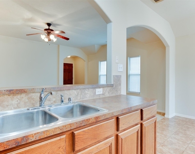 16014 Hidden Crest Drive - Photo Thumbnail 13