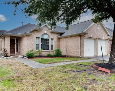 16014 Hidden Crest Drive - Photo Thumbnail 1