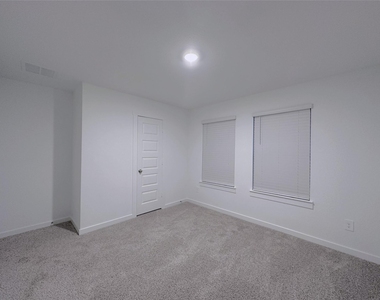 30307 Reagans Ranch Drive - Photo Thumbnail 20