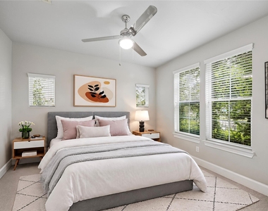 9664 Knight Road - Photo Thumbnail 16