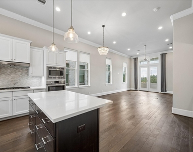 9664 Knight Road - Photo Thumbnail 3