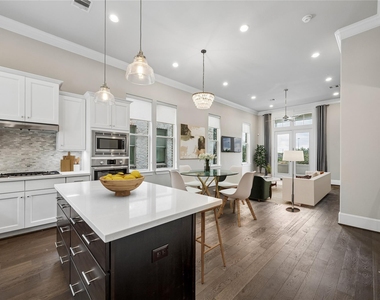 9664 Knight Road - Photo Thumbnail 4