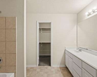 16799 Blackberry Lily Lane - Photo Thumbnail 5