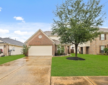 16799 Blackberry Lily Lane - Photo Thumbnail 34