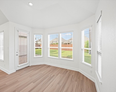 1115 Penny Ranch Lane - Photo Thumbnail 16
