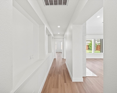 1115 Penny Ranch Lane - Photo Thumbnail 27