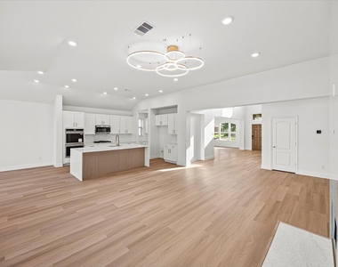 1115 Penny Ranch Lane - Photo Thumbnail 13