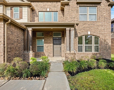 1115 Penny Ranch Lane - Photo Thumbnail 4