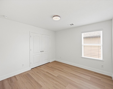 1115 Penny Ranch Lane - Photo Thumbnail 39