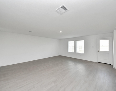 1631 Windrose Bend - Photo Thumbnail 9