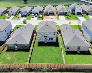 1631 Windrose Bend - Photo Thumbnail 45