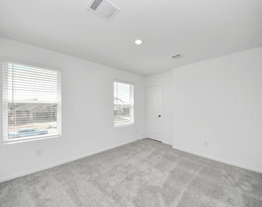 1631 Windrose Bend - Photo Thumbnail 35