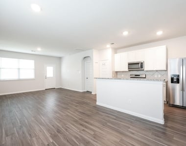 911 Imperial Heights Drive - Photo Thumbnail 19