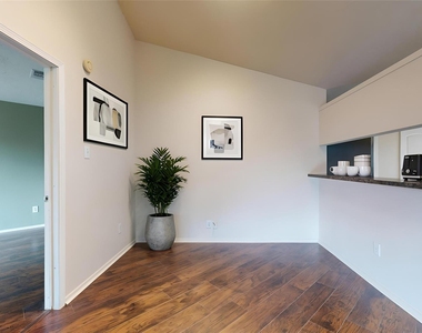 19522 Franz Road - Photo Thumbnail 11