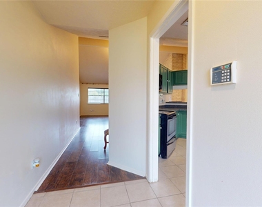 19522 Franz Road - Photo Thumbnail 3