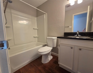 5723 Flax Bourton Street - Photo Thumbnail 17