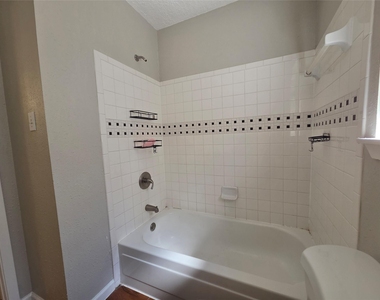5723 Flax Bourton Street - Photo Thumbnail 12