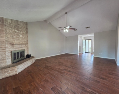 5723 Flax Bourton Street - Photo Thumbnail 3