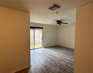 69 N Deerfoot Circle - Photo Thumbnail 14